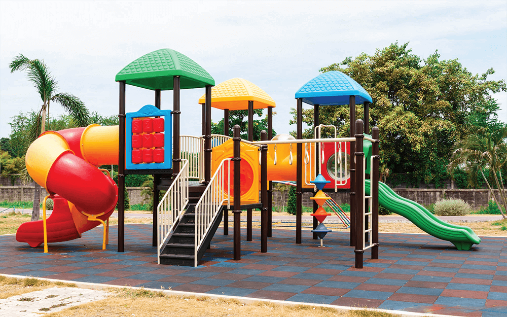 滾塑游樂設(shè)施
